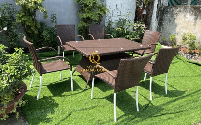 Bàn ghế mây nhựa QD-2113 khung thép sơn tĩnh điện bền bỉ, chắc chắn