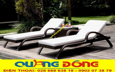 Mẫu giường tắm nắng dùng cho bể bơi, ghế nằm hồ bơi giả mây QD-595 đan thủ công bằng sợi nhựa giả mây cao cấp chịu mưa nắng