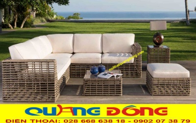 sofa giả mây QD-649 giữ chất tự nhiên với màu vàng mây thật sự tự nhiên, nhưng có thể được sử dụng cho cả trong nhà và ngoài trời rất tốt, giúp cho sản phẩm được yêu thích nhiều hơn