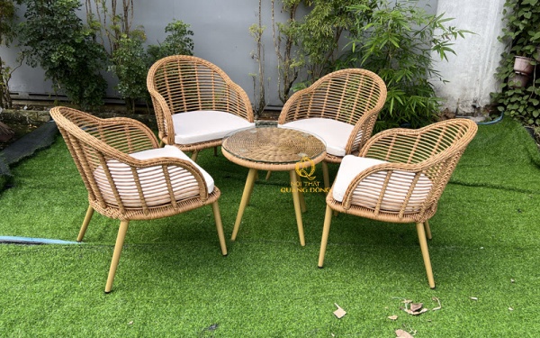 Bàn ghế sân vườn ngoài trời