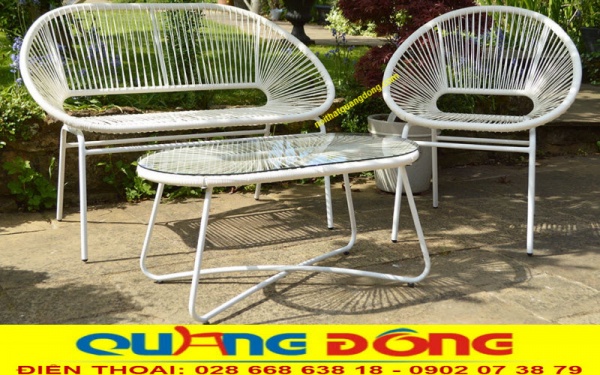 Bộ bàn ghế giả mây QD-287 dùng cho sân vườn ngoài trời được sản xuất bằng sợi mây nhựa tròn bền đẹp thoáng đãng