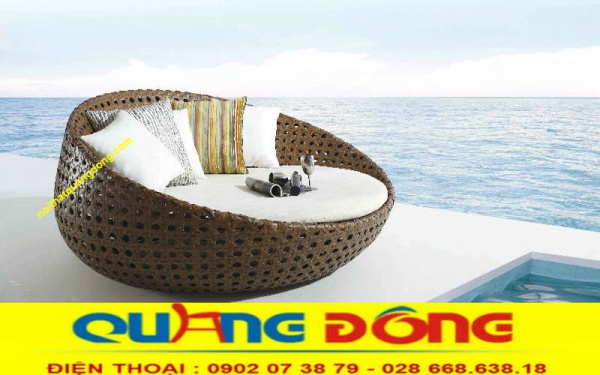 Giường tắm nắng thư giãn bằng nhựa giả mây đan thủ công mỹ nghệ bằng sợi mây nhựa, điểm nhấn nổi bật cho không gian ngoại thất hồ bơi, bãi biển