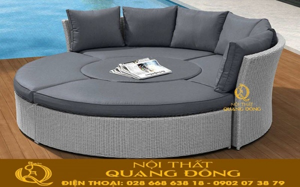 Ngoại hình sofa giả mây QD-621 tinh tế linh hoạt cho nhiều không gian khác nhau, và phù hợp nhất với không gian sân vườn ngoài trời. Mây nhựa nhẹ, bền di động dễ dàng màu sắc cực sang