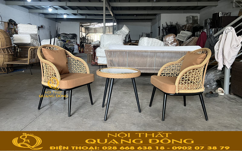 Bàn ghế giả mây QD-309 được ghi hình tại Công Ty TNHH Nội Thất Quang Đông Bàn ghế mây nhựa chống tia UV, không mối mọt, mục ná