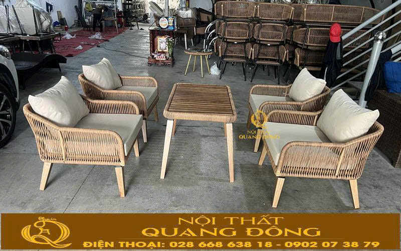 Ghế mây nhựa QD-2102 sử dụng khung thép sơn tĩnh điện