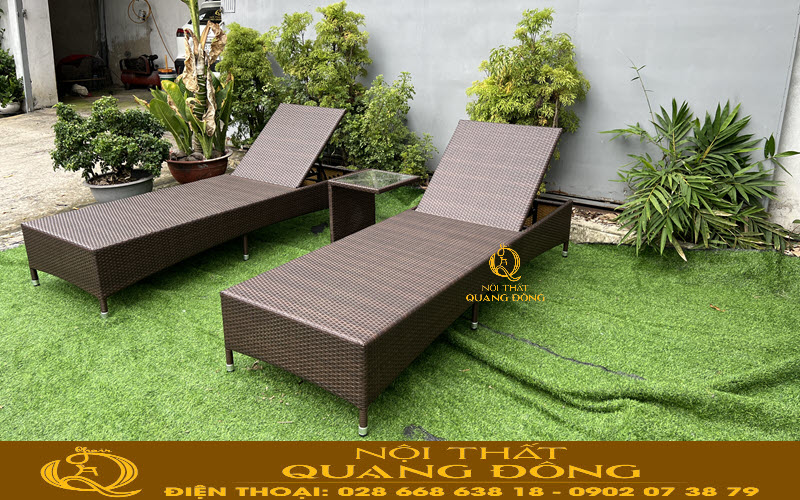 Ghế hồ bơi sử dụng chất liệu nhựa giả mây kháng nước, kháng tia UV cao chuyên dụng ngoài trời Ghế nằm hồ bơi QD-248 mang thiết kế đơn giản không tay rộng thoáng