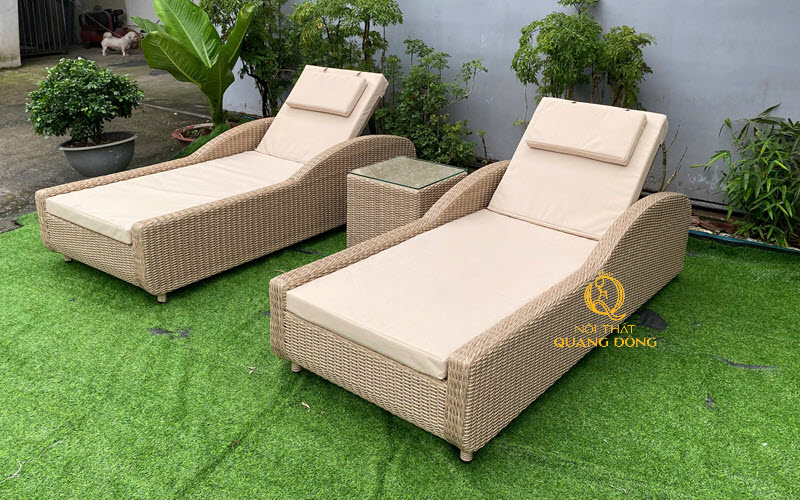 Ghế hồ bơi với kiểu dáng uyển chuyển, tiện nghi, thoải mái