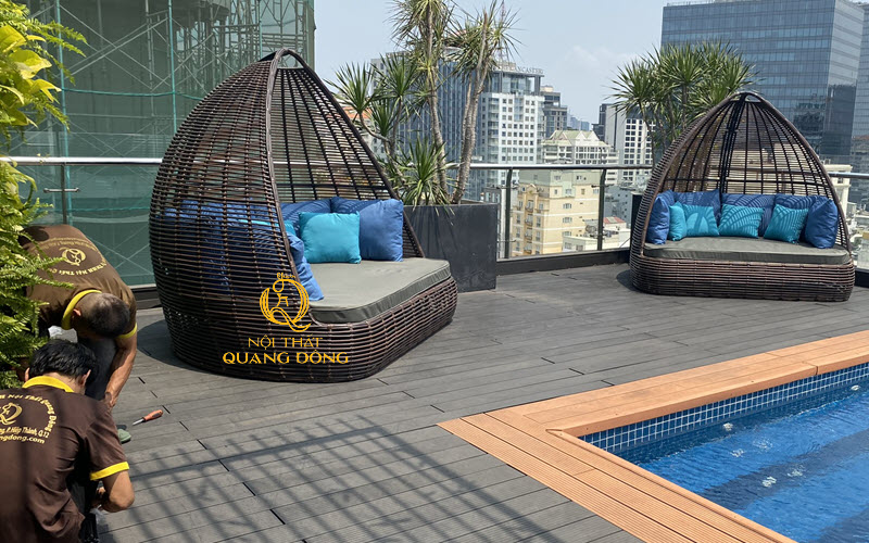 Giường hồ bơi QD-533 thiết kế hiện đại cho không gian ngoài trời 