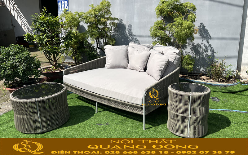 Giường tắm nắng sử dụng chất liệu cao cấp, bền bỉ