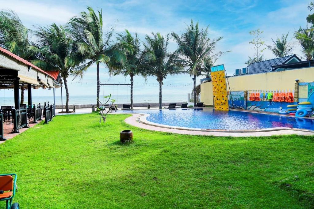 Khách sạn Venus MuiNe Phan Thiết có hồ bơi view biển Khách sạn Venus MuiNe Phan Thiết có hồ bơi rộng rãi, thoáng mát