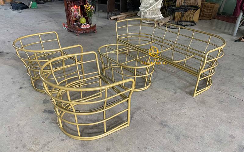 Sofa mây nhựa QD-684 thiết kế theo phong cách tối giản