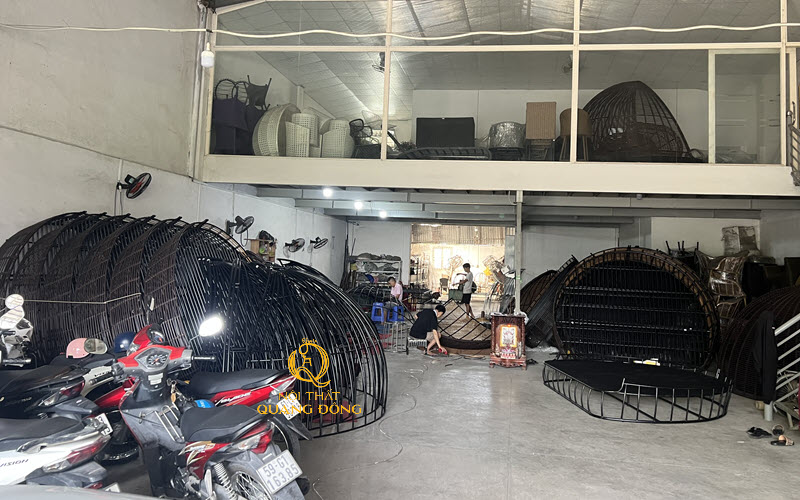 Công nghê sơn tĩnh điện giúp ghế hạn chế gỉ sét, bong tróc