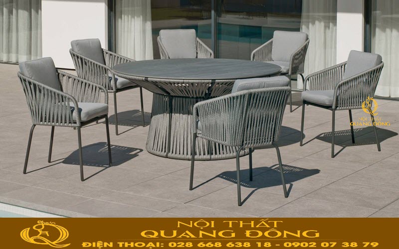 bàn ăn giả mây ngoài trời được đan bằng sợi dây dù chịu trọng lực tốt