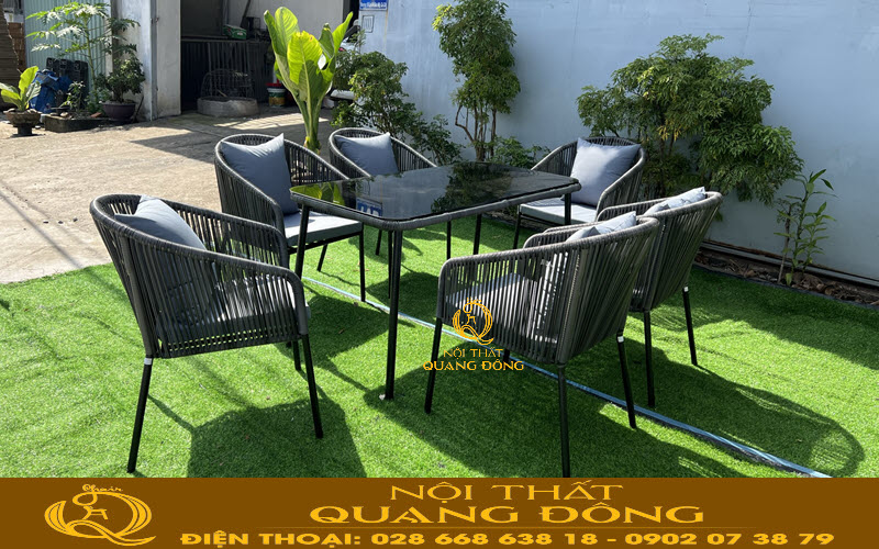Bàn ghế giả mây dành cho quán cà phê màu xám chu kỳ