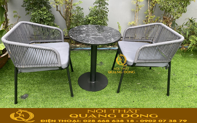 Bàn ghế giả mây QD-2096 mang gam màu xám sang trọng