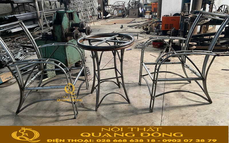 Khung thép sơn tĩnh điện bền bỉ dưới mọi thời tiết