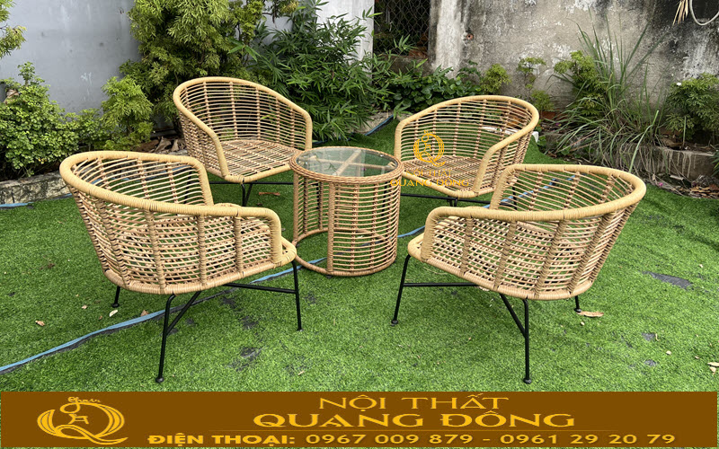 Ghế mây nhựa QD-2116 sử dụng kiểu đang giăng ngang quấn ken thông thoáng Bàn ghế mây nhựa làm từ khung thép sơn tĩnh điện