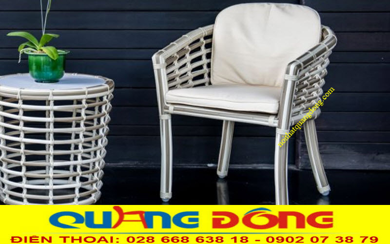 Mẫu bàn ghế giả mây QD-295 màu vàng mây tự nhiên