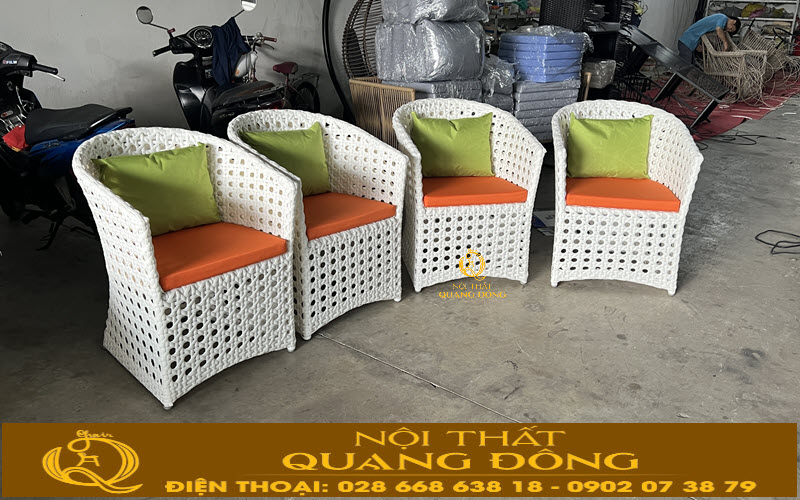 Bộ bàn ghế giả mây QD-343 được đan bằng sợi mây nhựa dẹp chuyên dụng ngoài trời