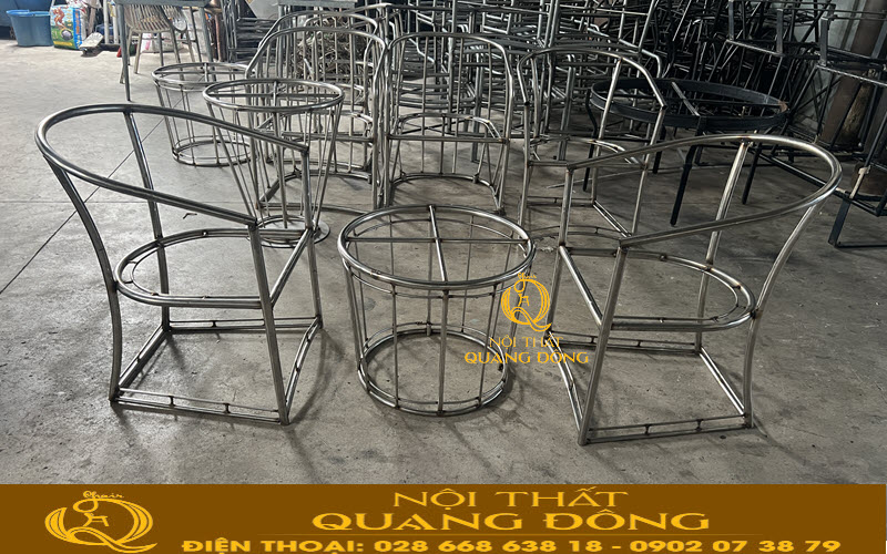 Khung sườn bằng inox 304 trước khi sơn tĩnh điện