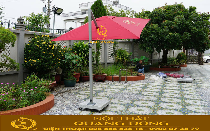 Dù nghiêng che nắng được sản xuất tại Nội Thất Quang Đông