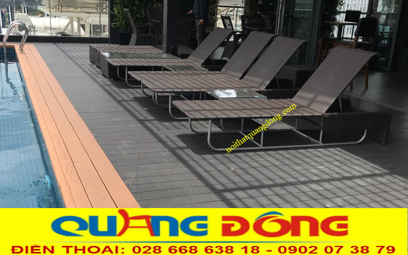 Ghế hồ bơi giả mây bền đẹp ngoài trời Mẫu ghế nằm hồ bơi giả mây QD-1252 sử dụng tại không gian bể bơi